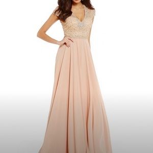 Terani Couture Champagne Pageant Gown / Maternity photoshoot Dress Size 12